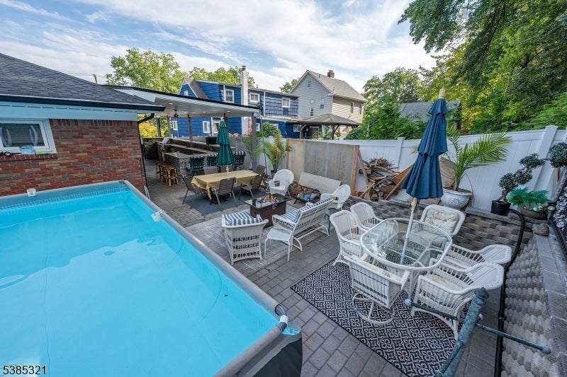 Paterson City, New Jersey, 07502, United States, 3 Bedrooms Bedrooms, ,3 BathroomsBathrooms,Residential,For Sale,1981357