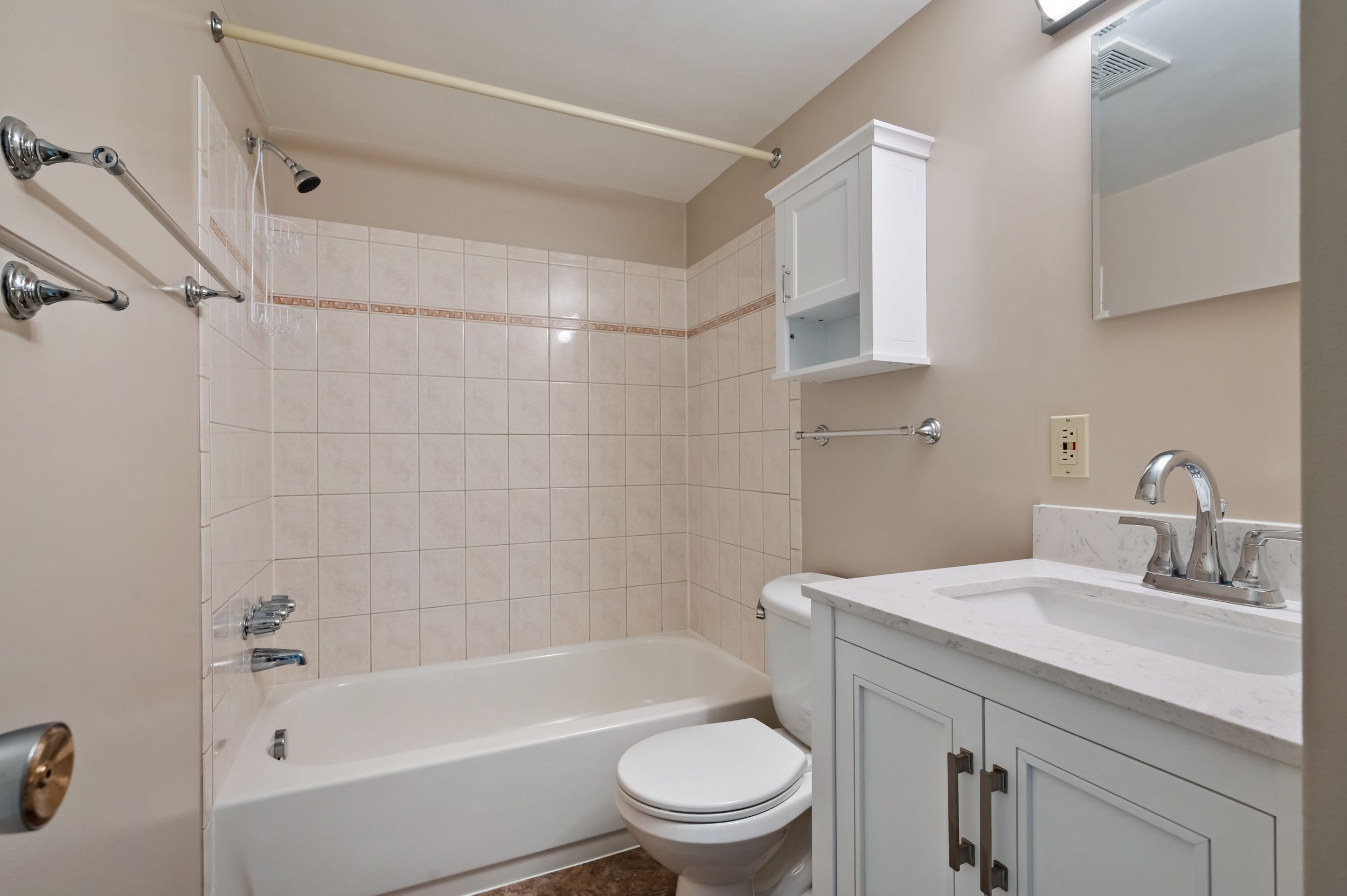  8179 Ohio River Boulevard #36, Emsworth, PA 15202 - 物件實景