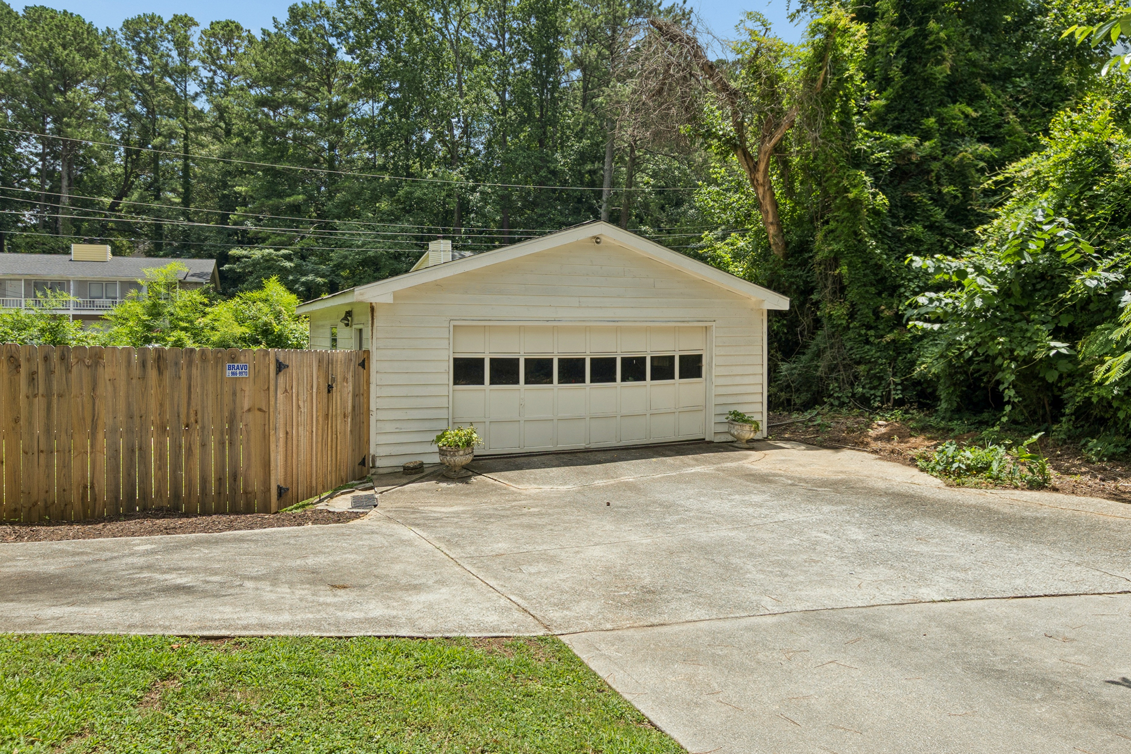  Updated Ranch in Coveted Forest Hills - 物件實景