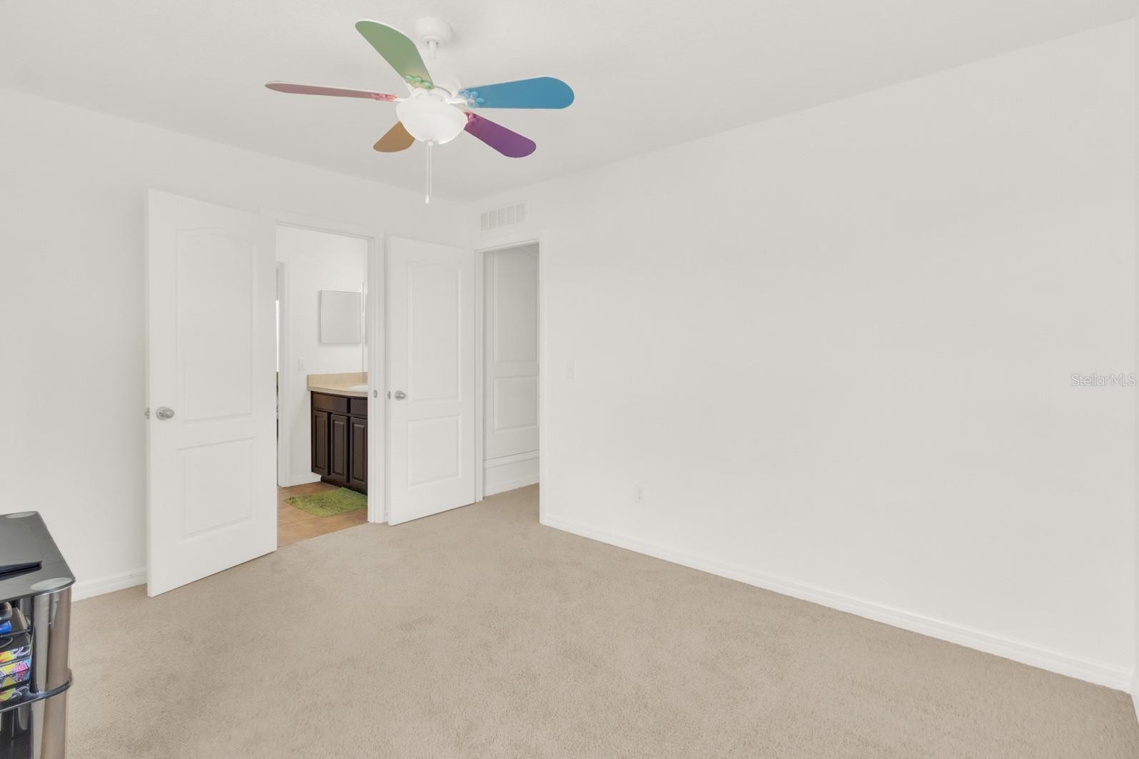 ORLANDO, Florida, 32824, United States, 4 Bedrooms Bedrooms, ,3 BathroomsBathrooms,Residential,For Sale,1879509