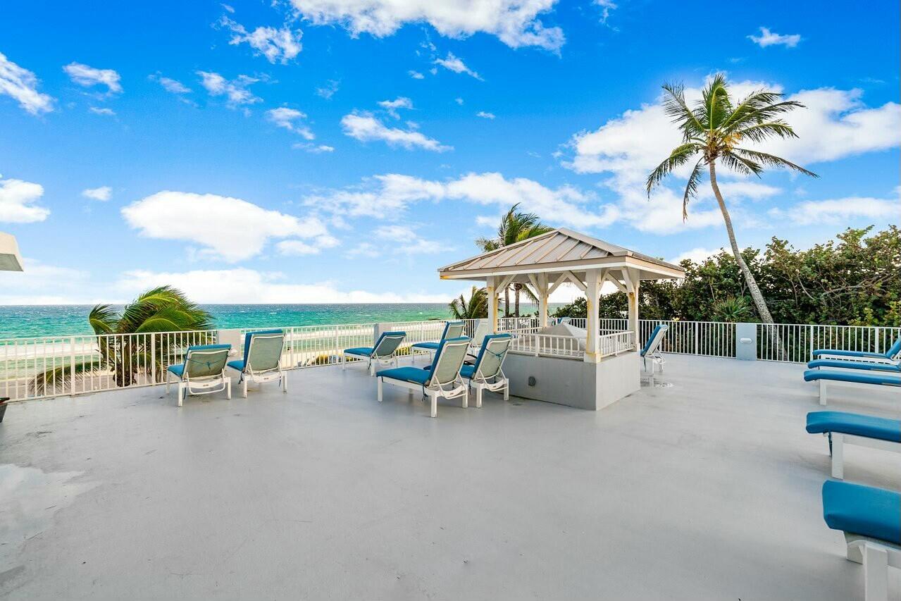 Highland Beach, Florida, 33487, United States, 2 Bedrooms Bedrooms, ,2 BathroomsBathrooms,Residential,For Sale,1882457