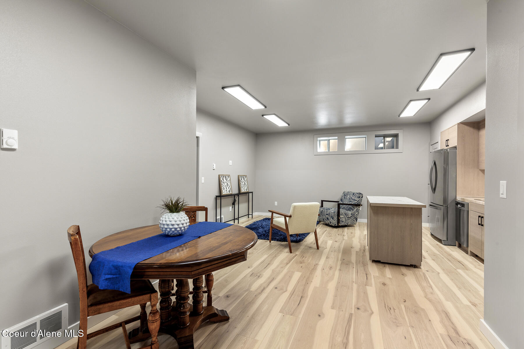 Coeur d'Alene, Idaho, 83814, United States, 4 Bedrooms Bedrooms, ,5 BathroomsBathrooms,Residential,For Sale,2014522