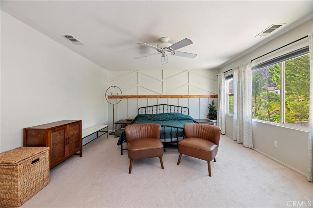 Lake Elsinore, California, 92532, United States, 4 Bedrooms Bedrooms, ,3 BathroomsBathrooms,Residential,For Sale,1939377