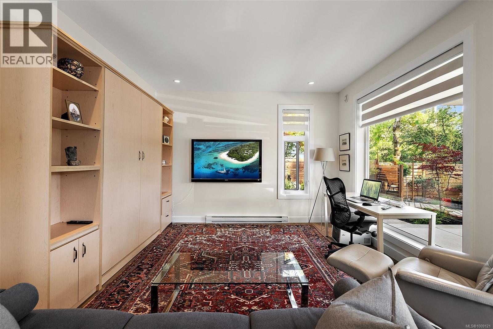 CENTRAL SAANICH, British Columbia, V8M 2G2, CA, 3 Bedrooms Bedrooms, ,4 BathroomsBathrooms,Residential,For Sale,1907005
