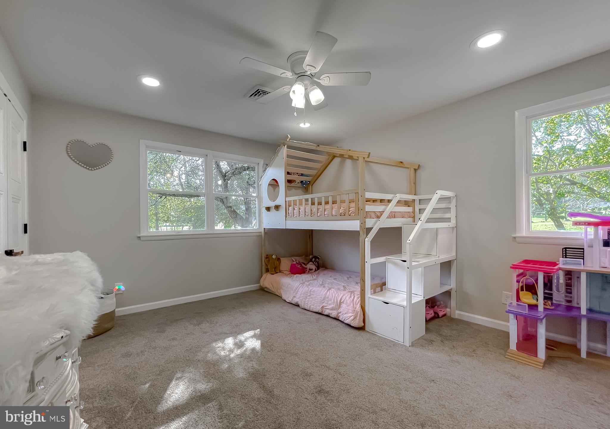 Hollywood, Maryland, 20636, United States, 3 Bedrooms Bedrooms, ,2 BathroomsBathrooms,Residential,For Sale,1978416