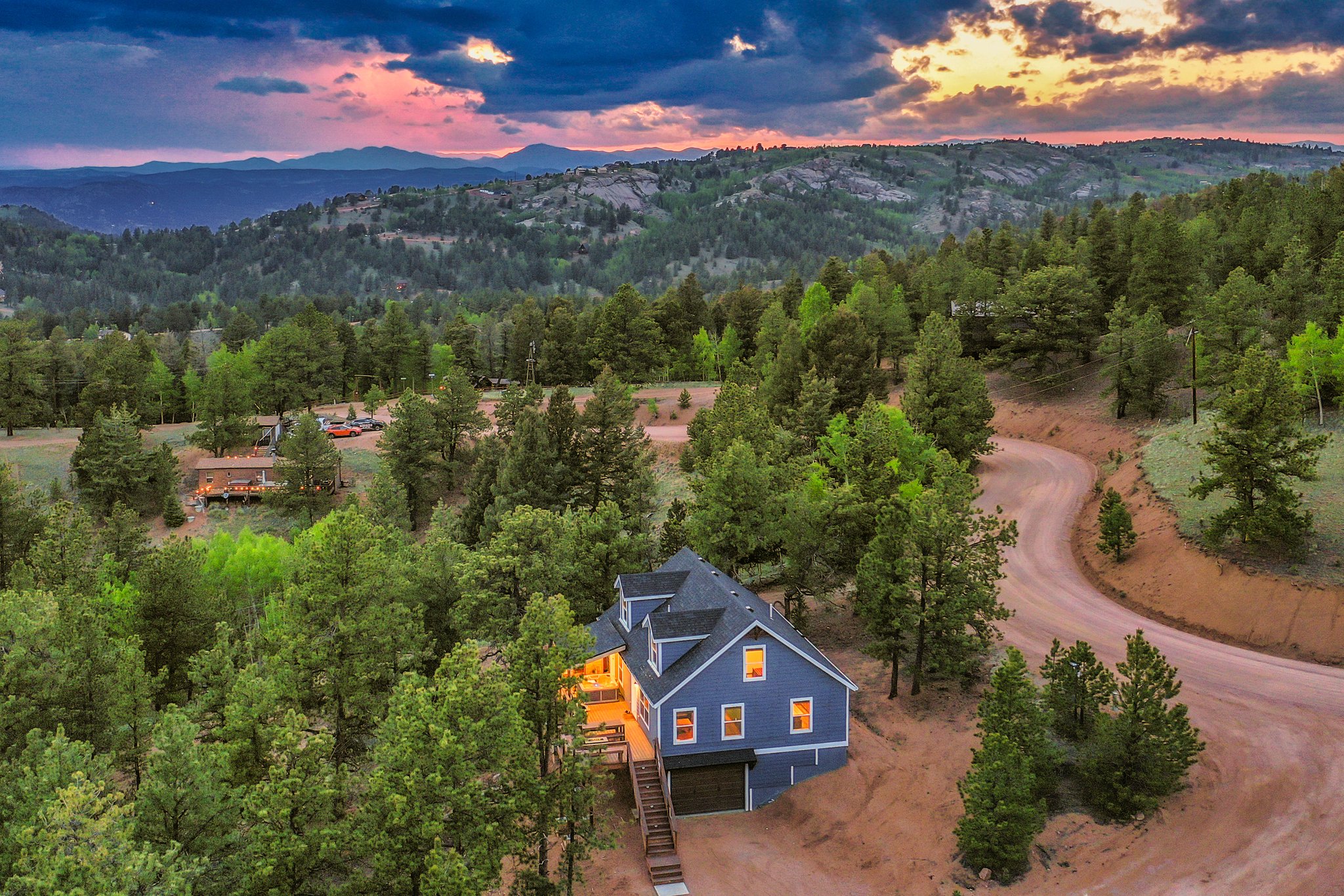 Cripple Creek, Colorado, 80813, United States, 4 Bedrooms Bedrooms, ,3 BathroomsBathrooms,Residential,For Sale,1856963