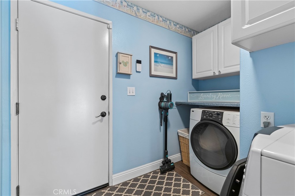 Chino, California, 91710, United States, 4 Bedrooms Bedrooms, ,3 BathroomsBathrooms,Residential,For Sale,1907156