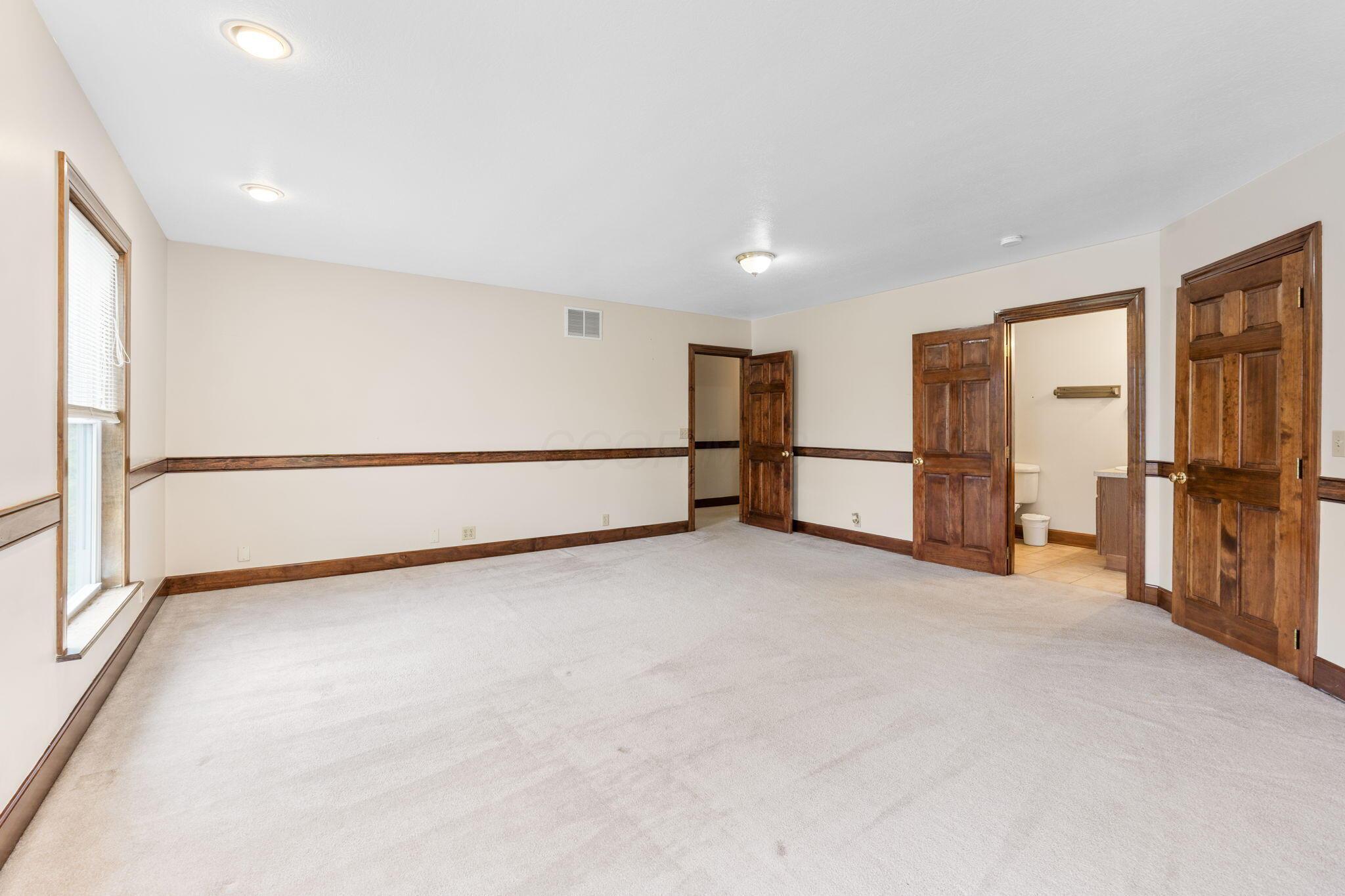 Johnstown, Ohio, 43031, United States, 6 Bedrooms Bedrooms, ,6 BathroomsBathrooms,Residential,For Sale,1840218