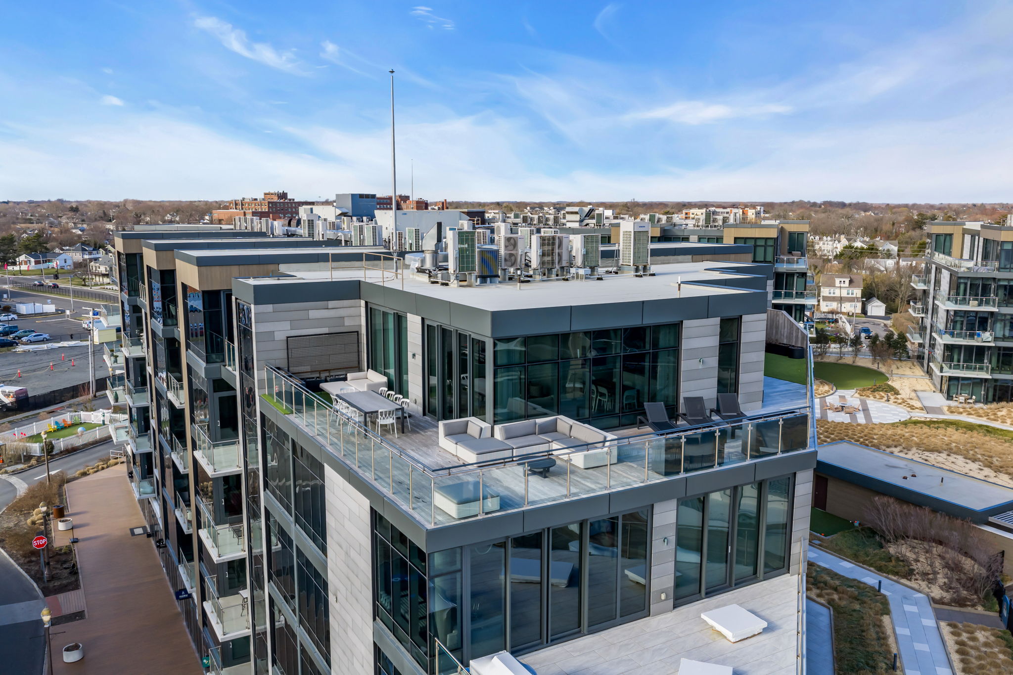  Lofts at Pier Village - 物件實景