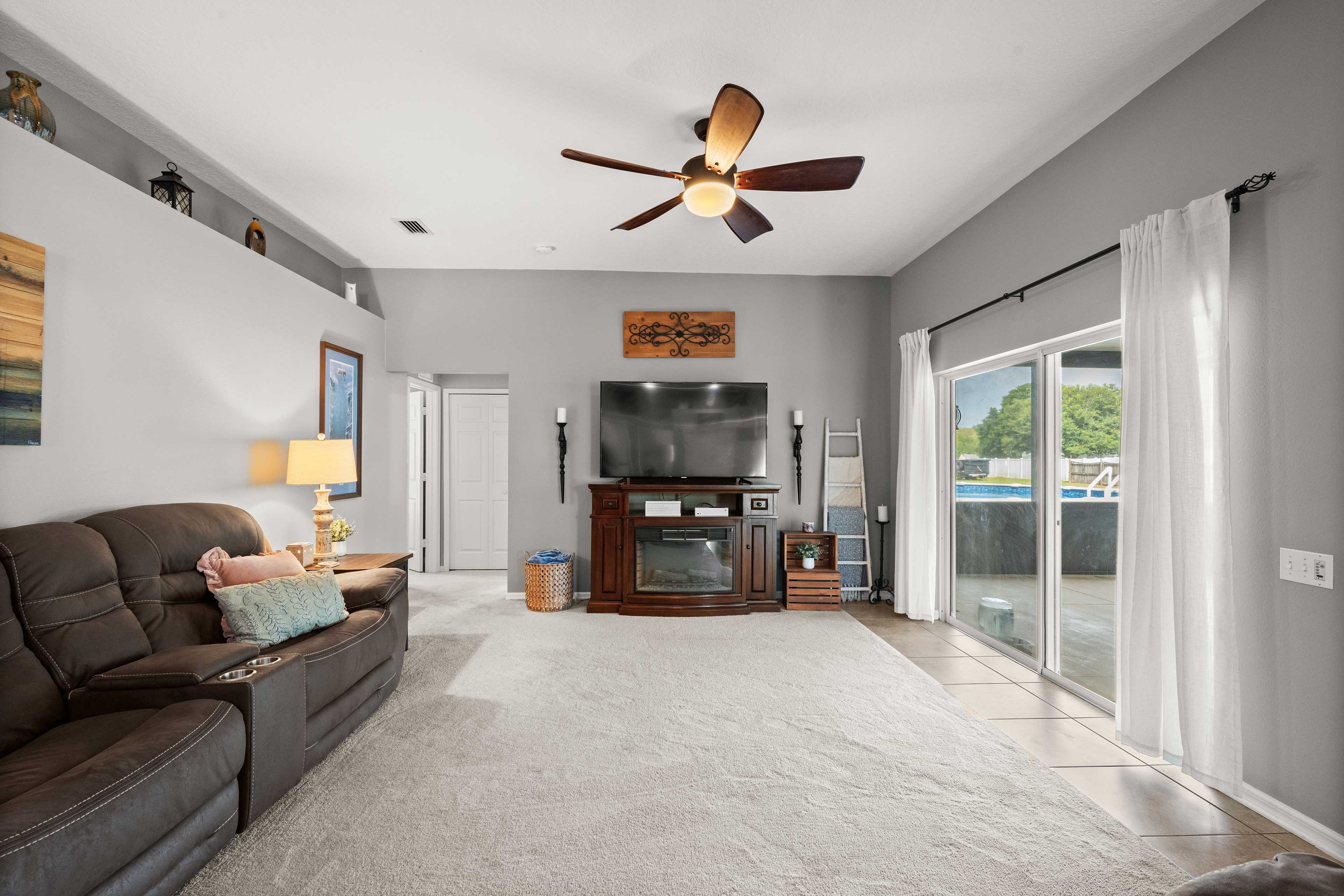 Plant City, Florida, 33567, United States, 4 Bedrooms Bedrooms, ,3 BathroomsBathrooms,Residential,For Sale,1974682