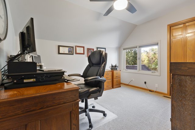 Huntley, Illinois, 60142, United States, 4 Bedrooms Bedrooms, ,3 BathroomsBathrooms,Residential,For Sale,1985712