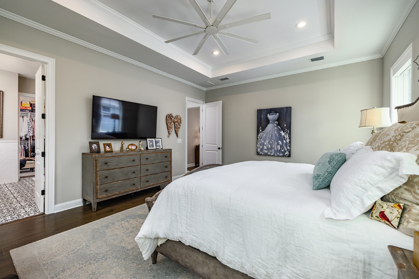 Tampa, Florida, 33629, United States, 4 Bedrooms Bedrooms, ,4 BathroomsBathrooms,Residential,For Sale,1981246