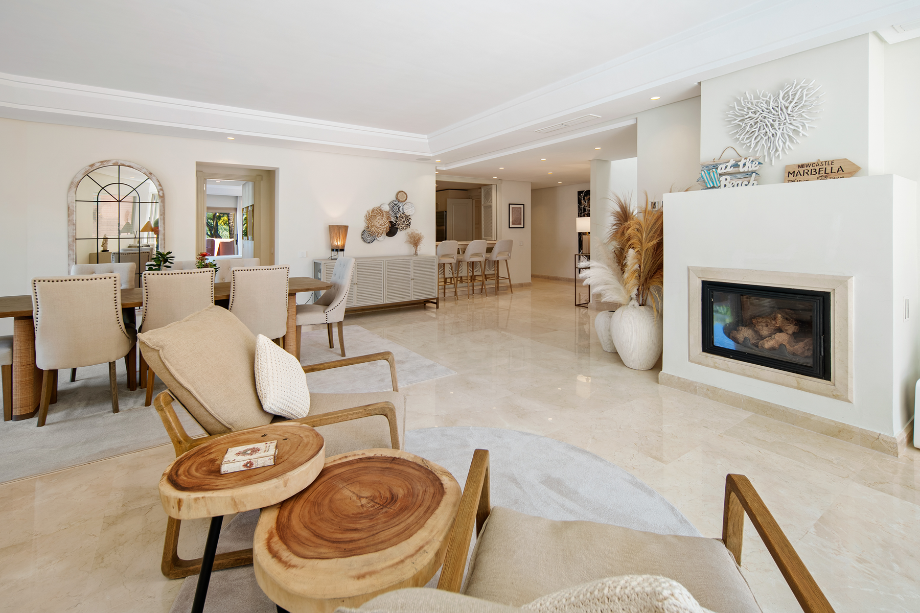  Duplex penthouse with sea views in gated beachfront community, Marbella East - 物件實景