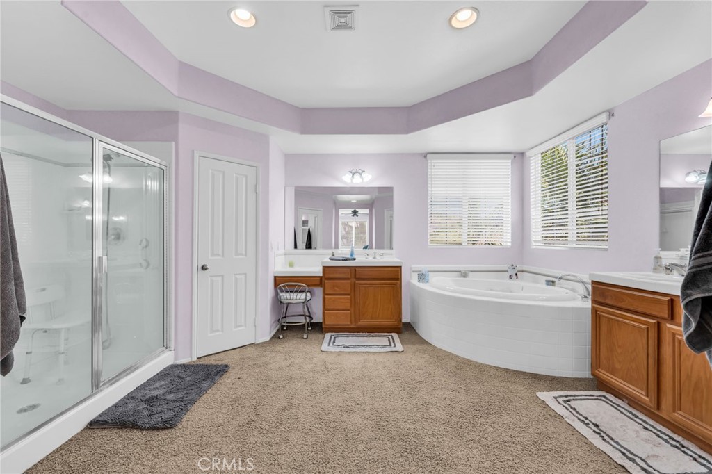 Eastvale, California, 92880, United States, 4 Bedrooms Bedrooms, ,3 BathroomsBathrooms,Residential,For Sale,1976783