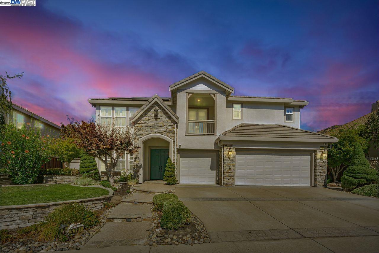 Concord, California, 94521, United States, 5 Bedrooms Bedrooms, ,3 BathroomsBathrooms,Residential,For Sale,1989306