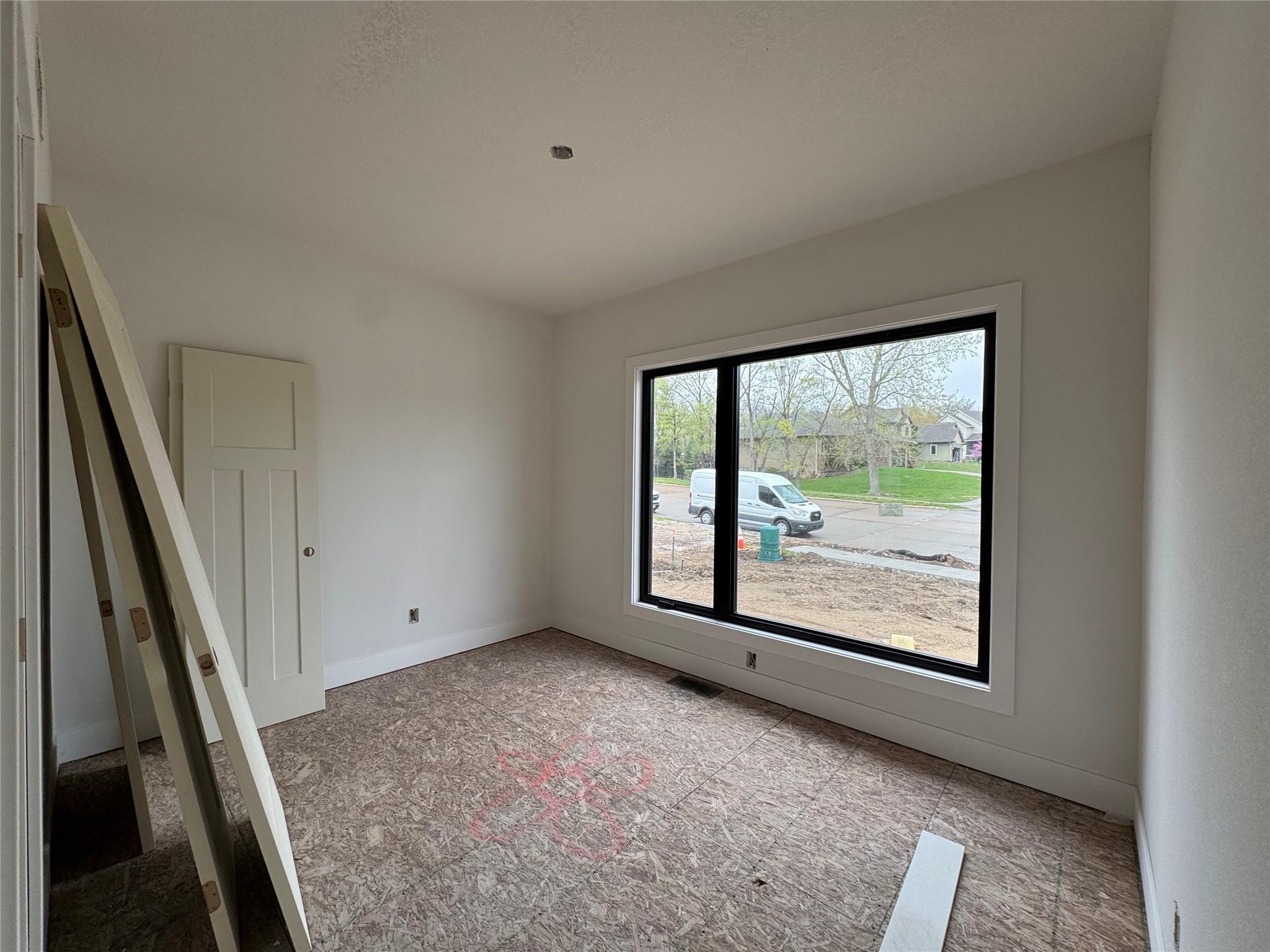 Johnston, Iowa, 50131, United States, 2 Bedrooms Bedrooms, ,3 BathroomsBathrooms,Residential,For Sale,1920594