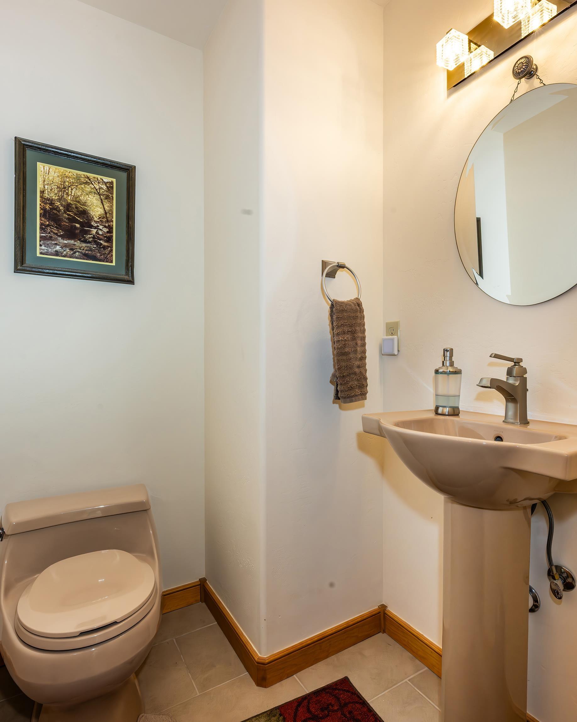 Angel Fire, New Mexico, 87710, United States, 3 Bedrooms Bedrooms, ,4 BathroomsBathrooms,Residential,For Sale,1849940