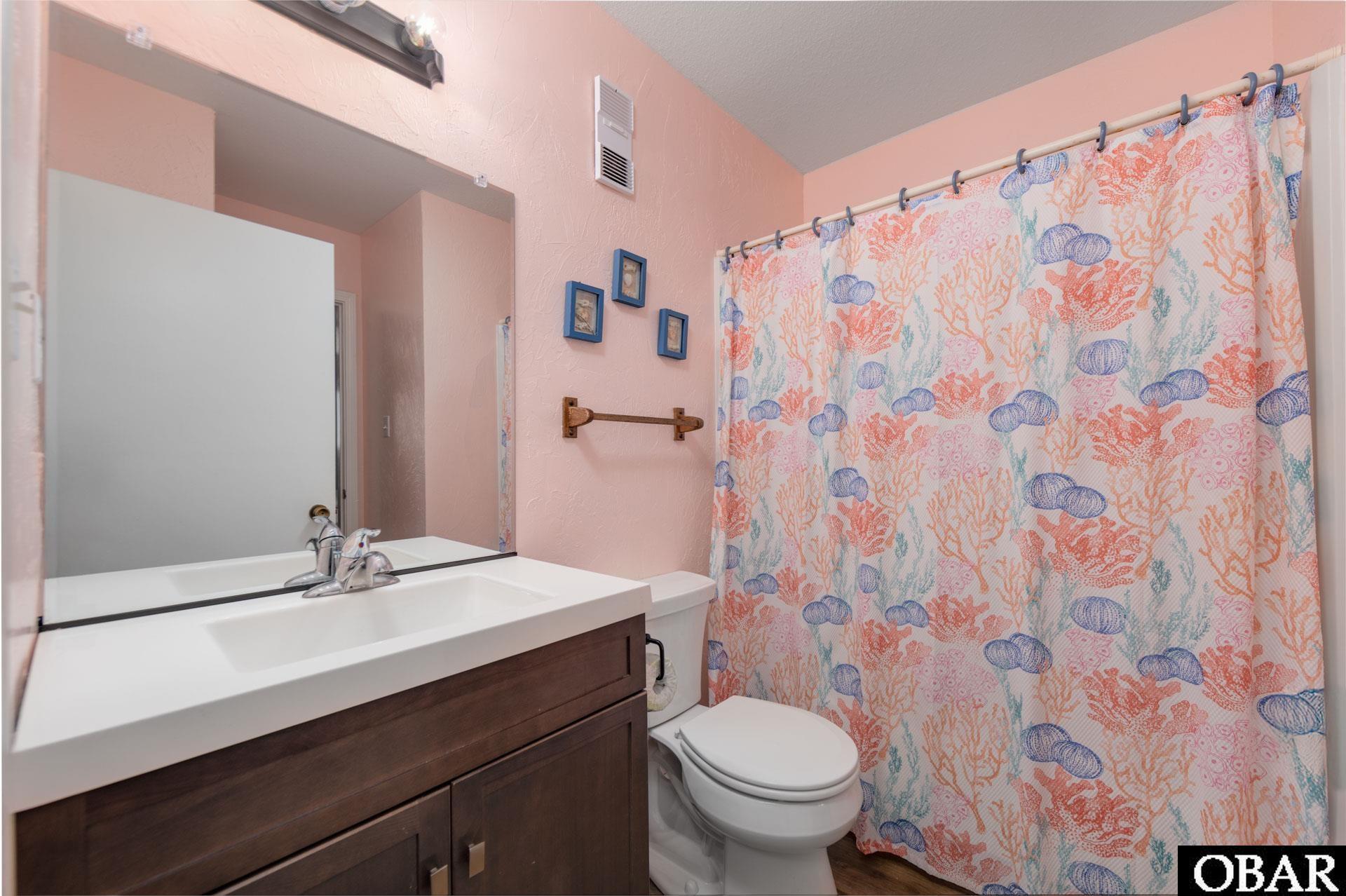 Kill Devil Hills, North Carolina, 27948, United States, 2 Bedrooms Bedrooms, ,2 BathroomsBathrooms,Residential,For Sale,1988255