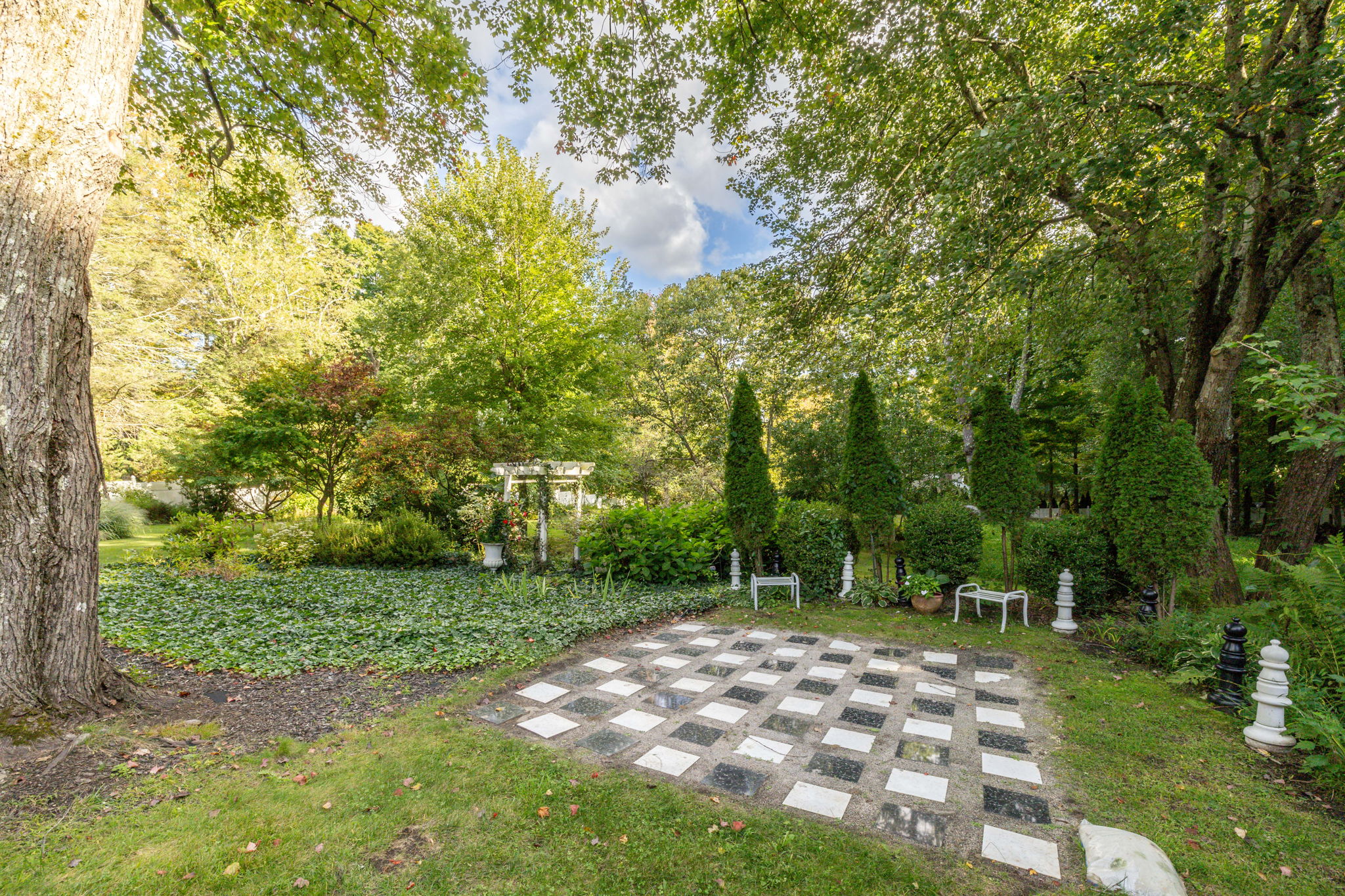  695 Spindle Hill Road - 物件實景