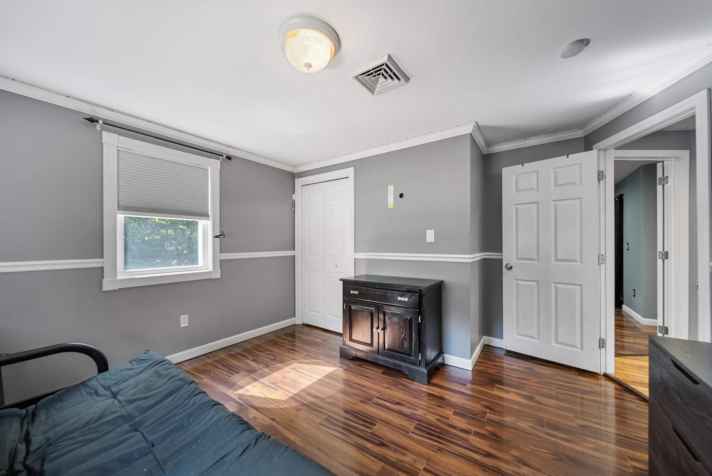 Derry, New Hampshire, 03038, United States, 3 Bedrooms Bedrooms, ,1 BathroomBathrooms,Residential,For Sale,1938906