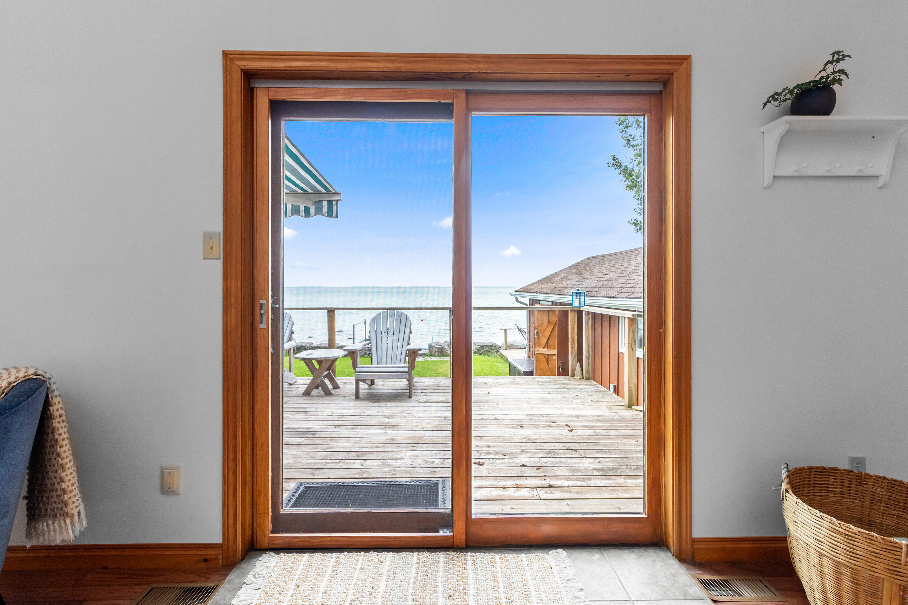  Year-Round Waterfront Cottage - 物件實景