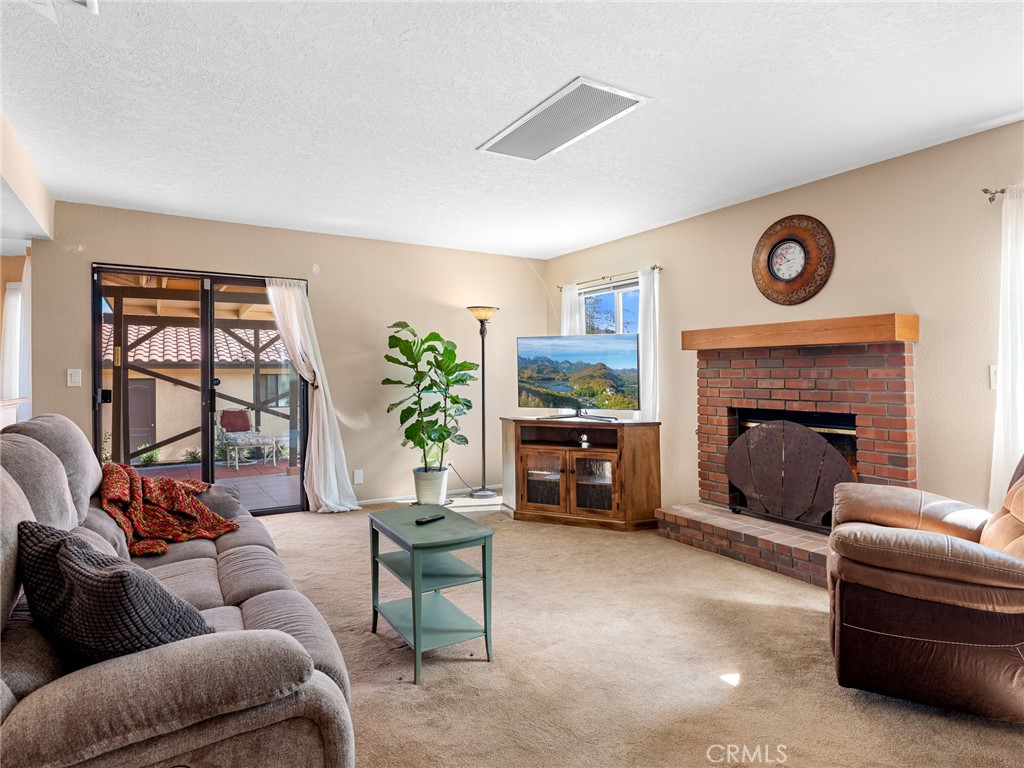 Apple Valley, California, 92307, United States, 3 Bedrooms Bedrooms, ,3 BathroomsBathrooms,Residential,For Sale,1954812