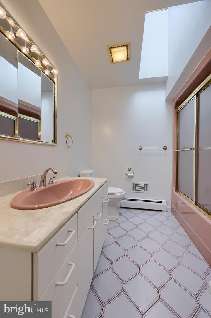 2505 Joppa Road, York, Pennsylvania, 17403, United States, ,Residential,For Sale,2505 Joppa Road,1651337