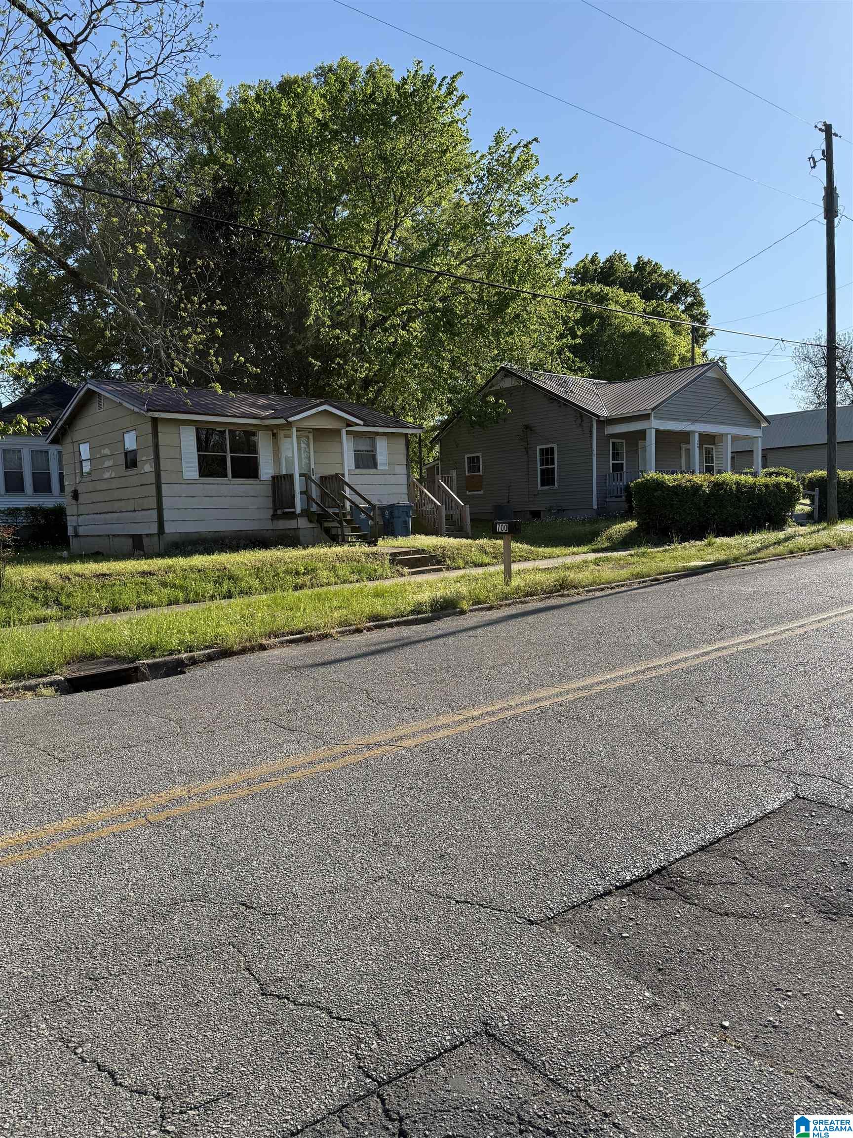 18th St, Anniston, AL 36201