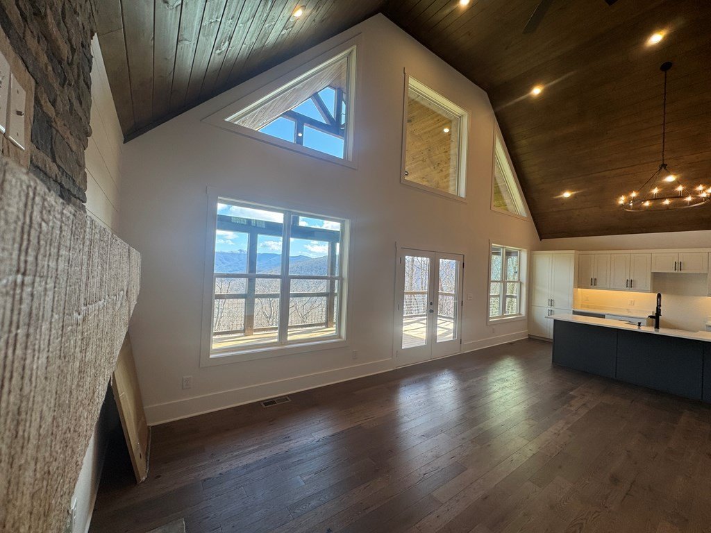 Young Harris, Georgia, 30582, United States, 3 Bedrooms Bedrooms, ,2 BathroomsBathrooms,Residential,For Sale,2010979