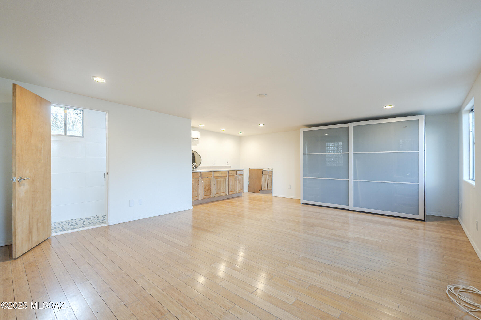 Tucson, Arizona, 85750, United States, 4 Bedrooms Bedrooms, ,3 BathroomsBathrooms,Residential,For Sale,1883244