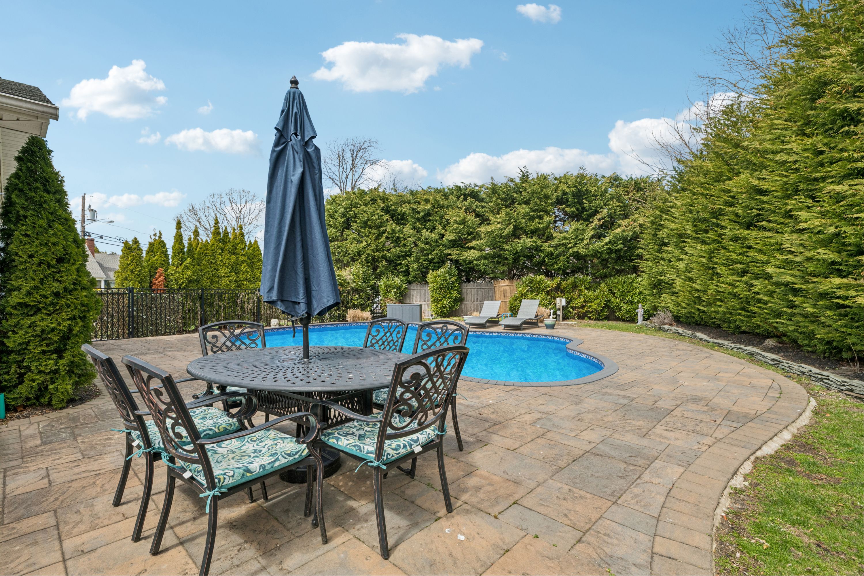  11 Palmer Drive, Sayville, NY 11782 - 物件實景