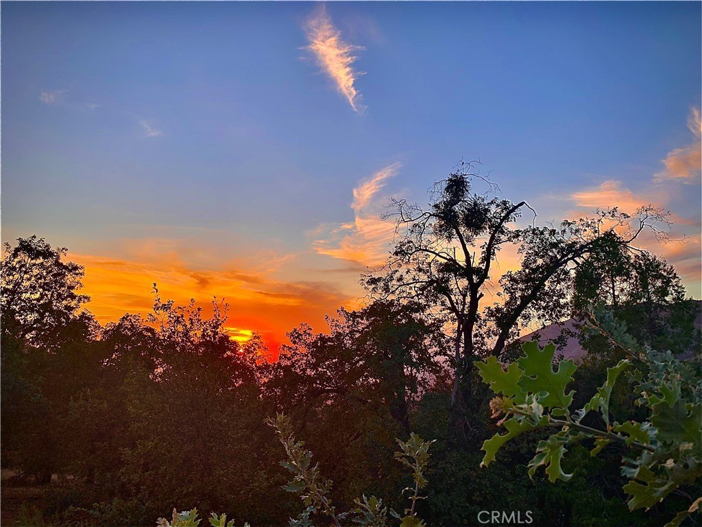 Oak Glen, California, 92399, United States, 2 Bedrooms Bedrooms, ,2 BathroomsBathrooms,Residential,For Sale,1973930