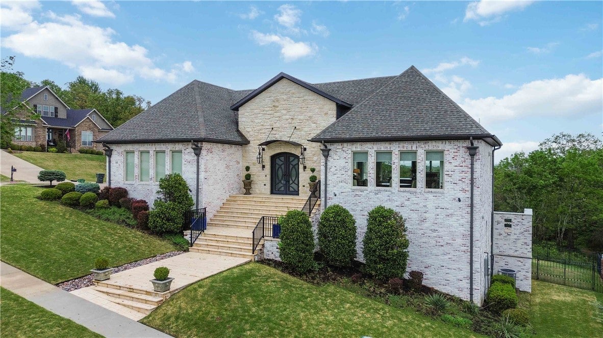 Limestone Dr, Fayetteville, AR 72701 #1