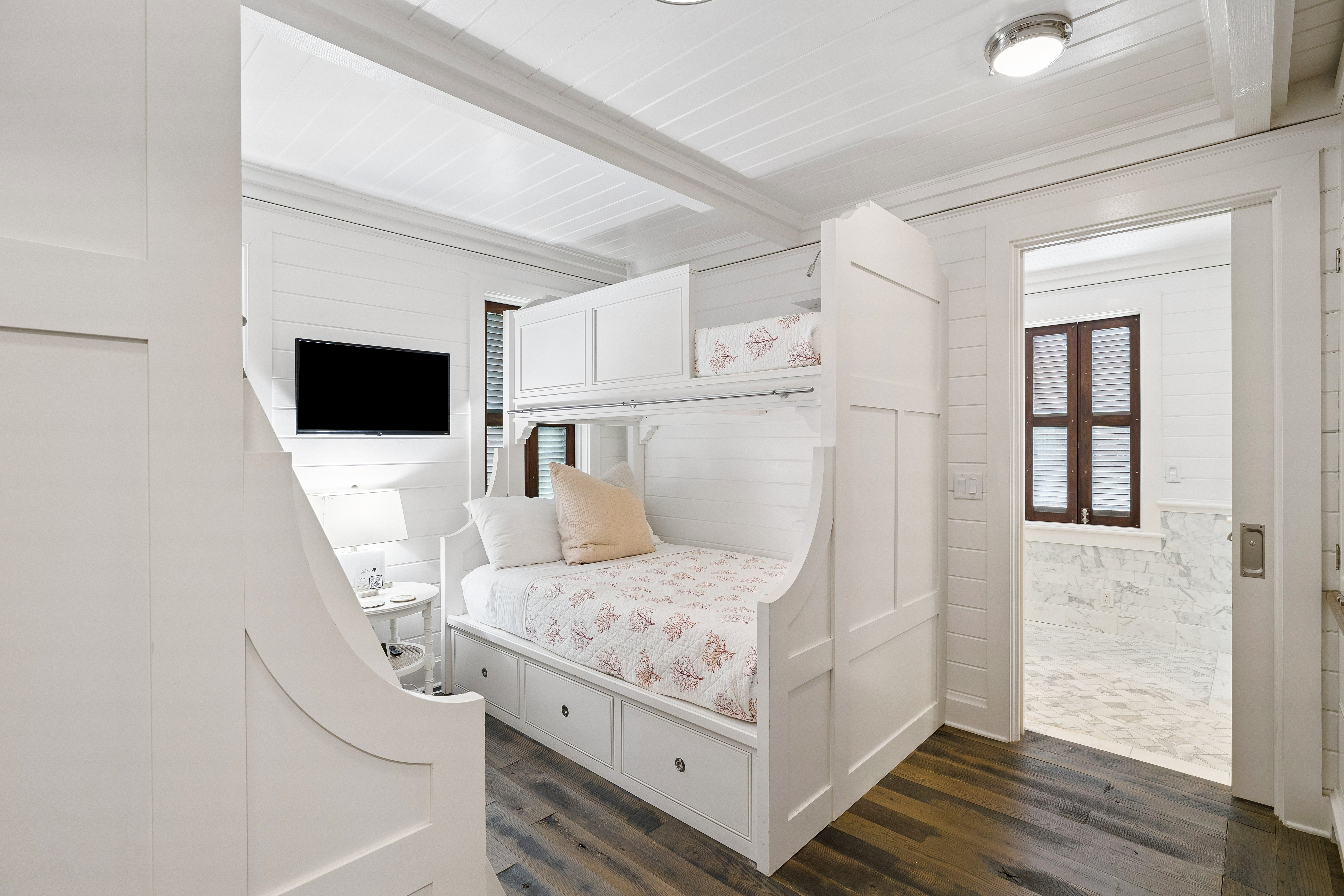  An Iconic Seaside Beach Retreat with Panoramic Gulf Views - 物件實景