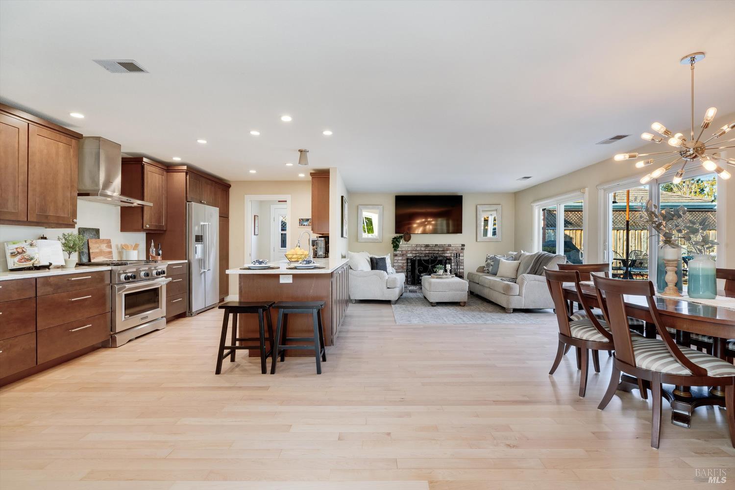 Napa, California, 94559, United States, 3 Bedrooms Bedrooms, ,2 BathroomsBathrooms,Residential,For Sale,2000781