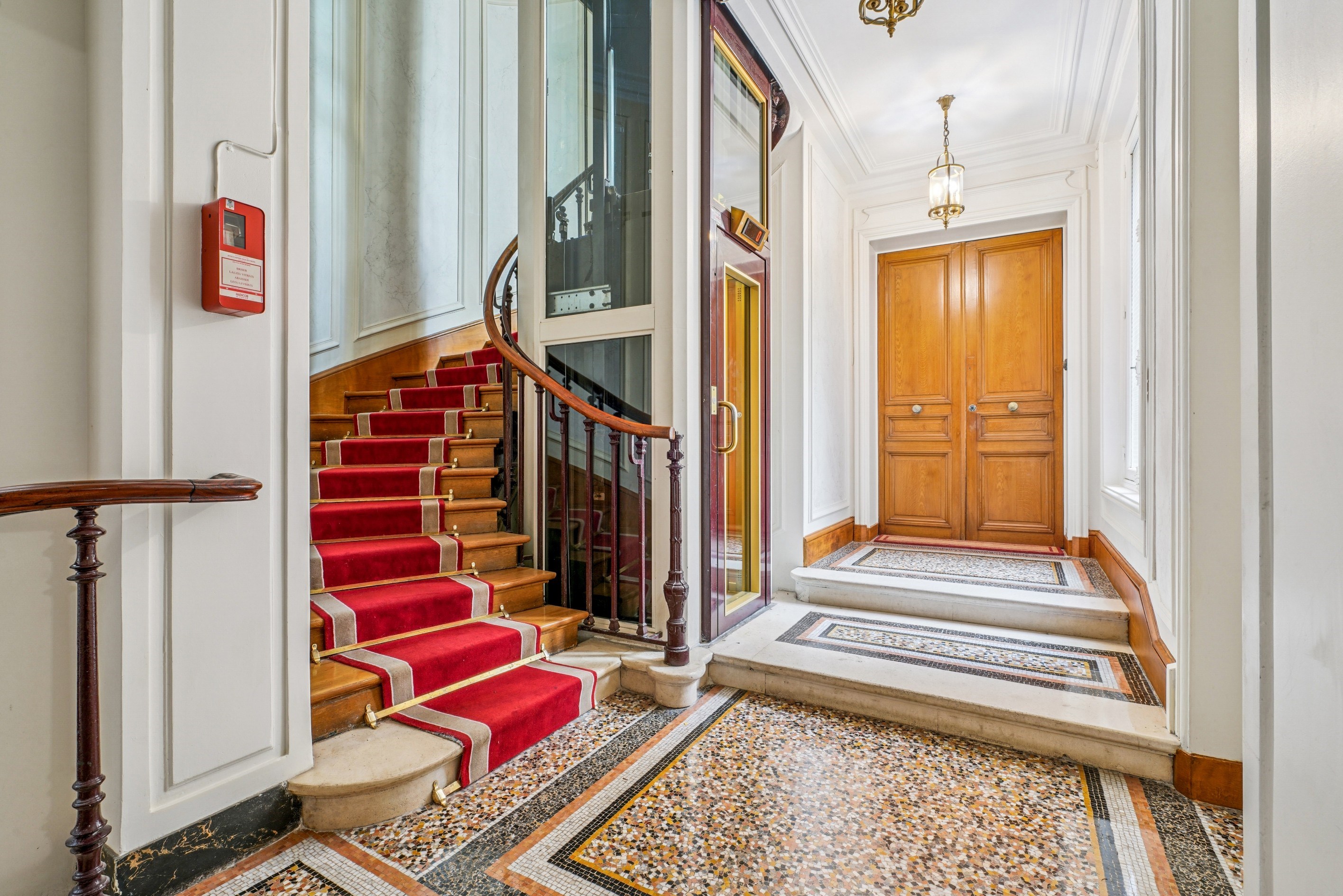  3/4-Bedroom Apartment / Place des Ternes - rue du Faubourg Saint Honoré 75008 P… - 物件實景
