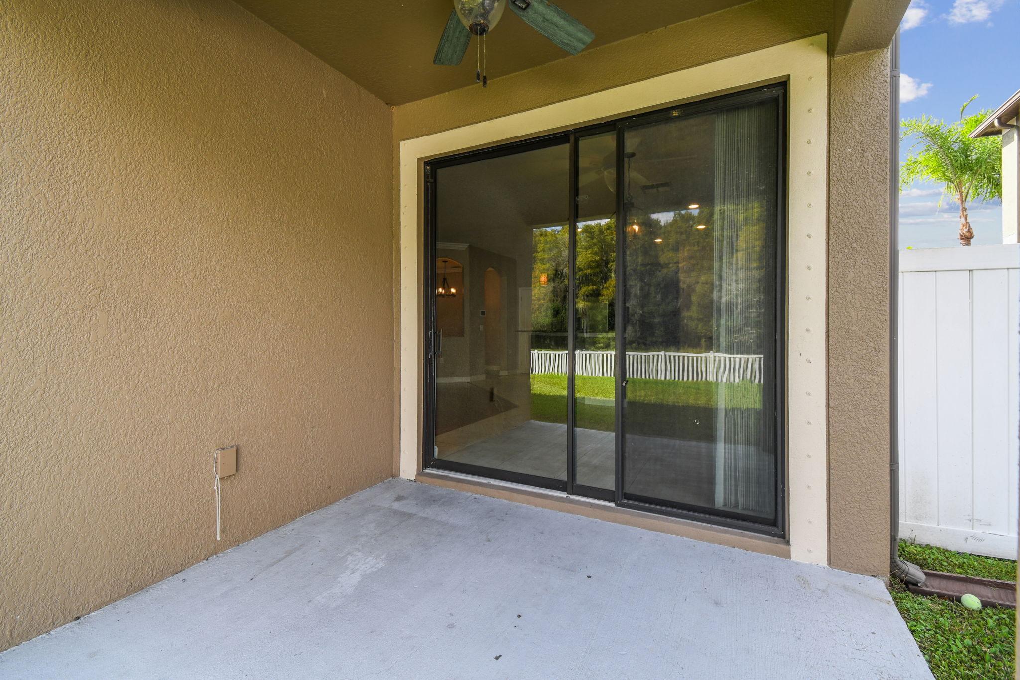 New Port Richey, Florida, 34655, United States, 6 Bedrooms Bedrooms, ,4 BathroomsBathrooms,Residential,For Sale,1980137