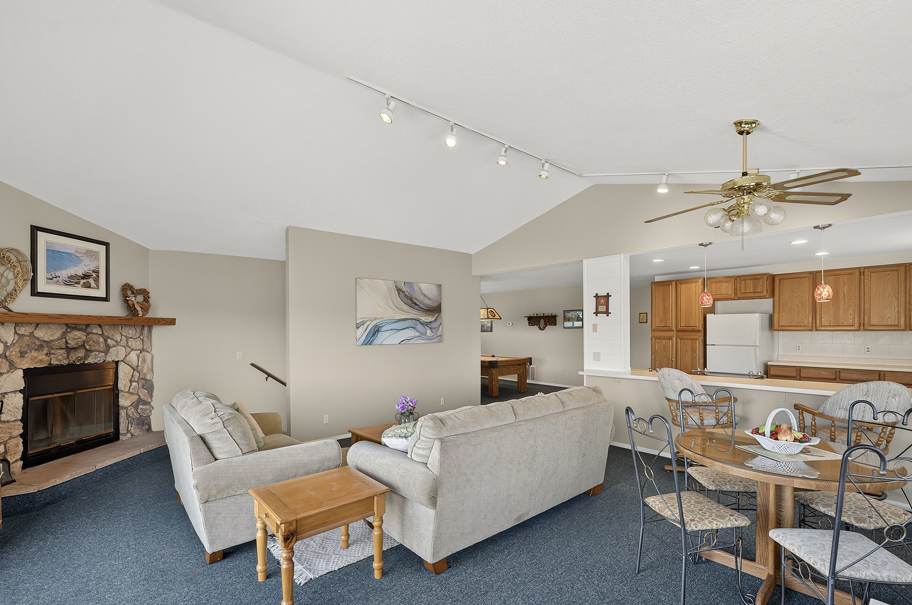  2537 Shoreline Road, Bradley - 物件實景