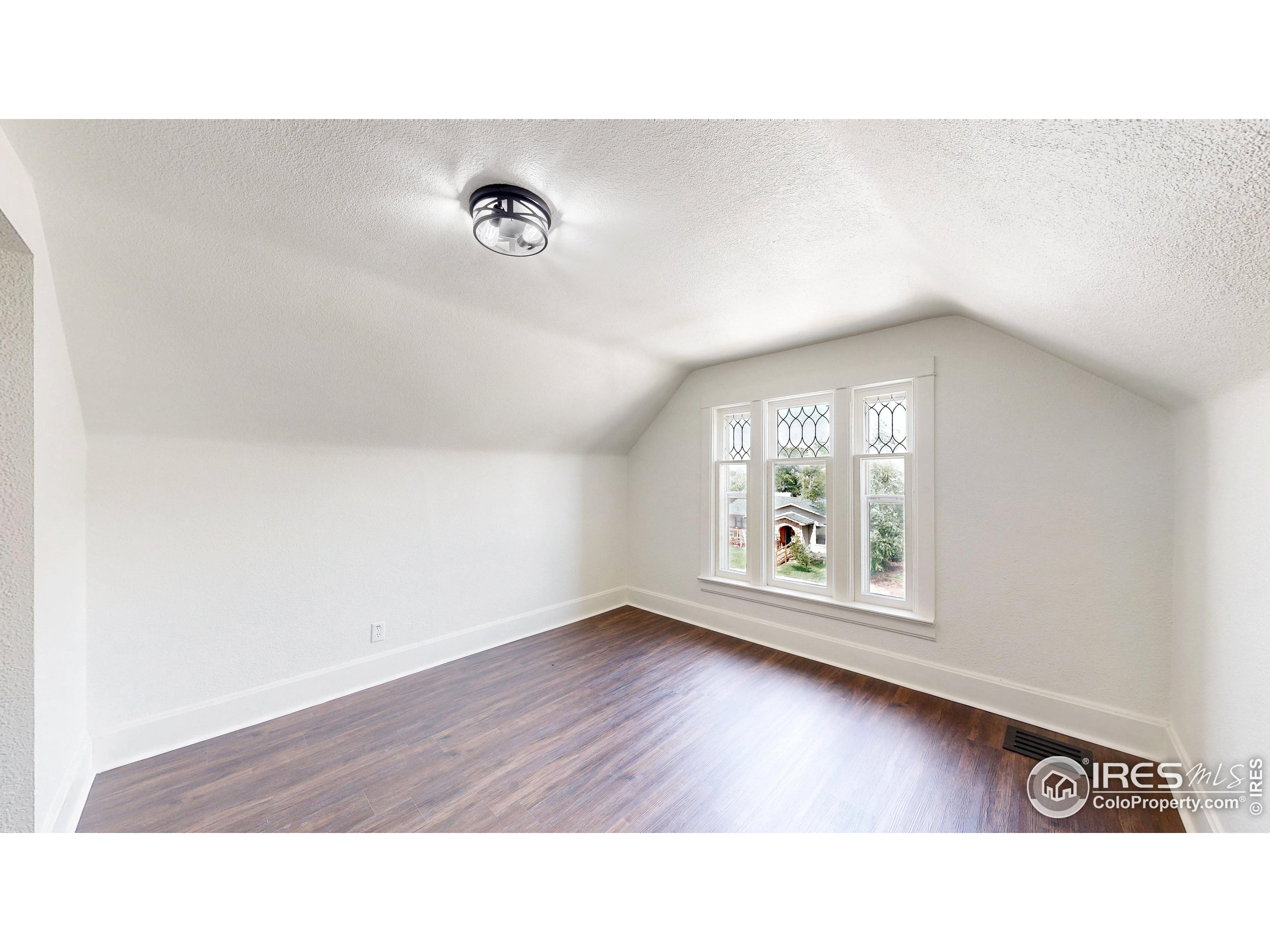 Milliken, Colorado, 80543, United States, 5 Bedrooms Bedrooms, ,1 BathroomBathrooms,Residential,For Sale,1896024