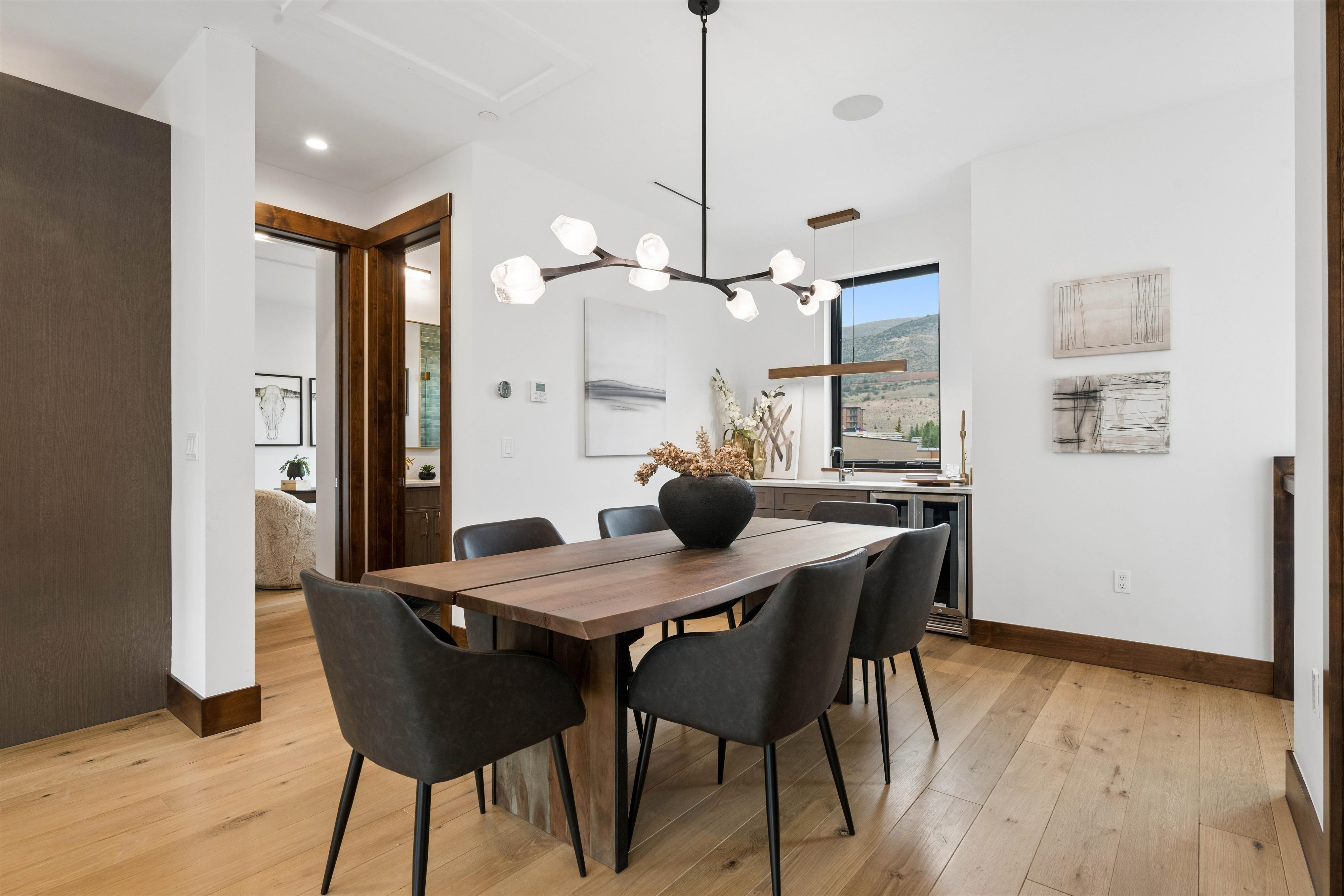  Contemporary architecture meets effortless mountain living at The Kestrel - 物件實景