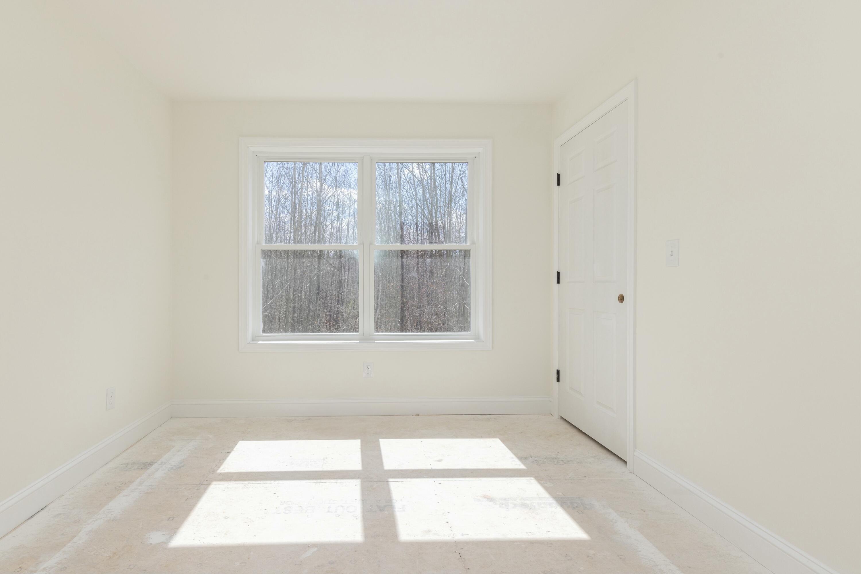 Lebanon, Maine, 04027, United States, 3 Bedrooms Bedrooms, ,3 BathroomsBathrooms,Residential,For Sale,1864632
