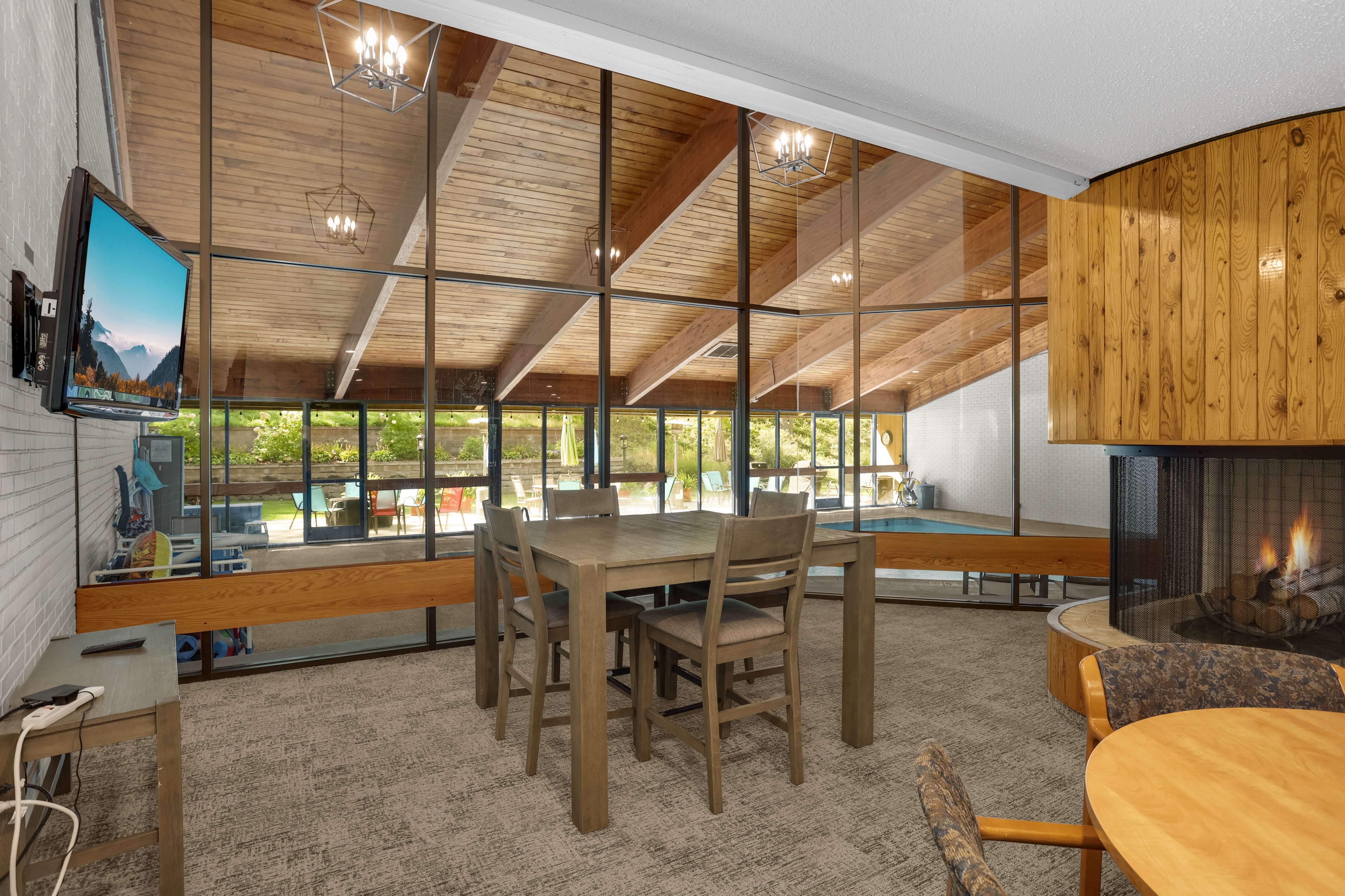 Effortless Single-Level Living in Burnsville - 物件實景