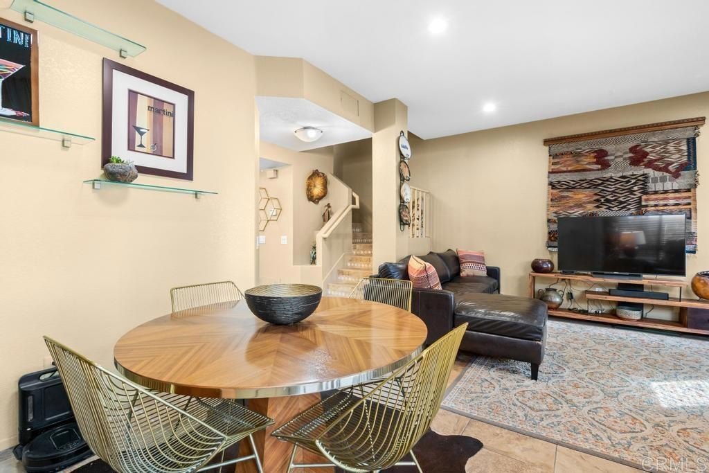 El Cajon, California, 92019, United States, 2 Bedrooms Bedrooms, ,2 BathroomsBathrooms,Residential,For Sale,1992945