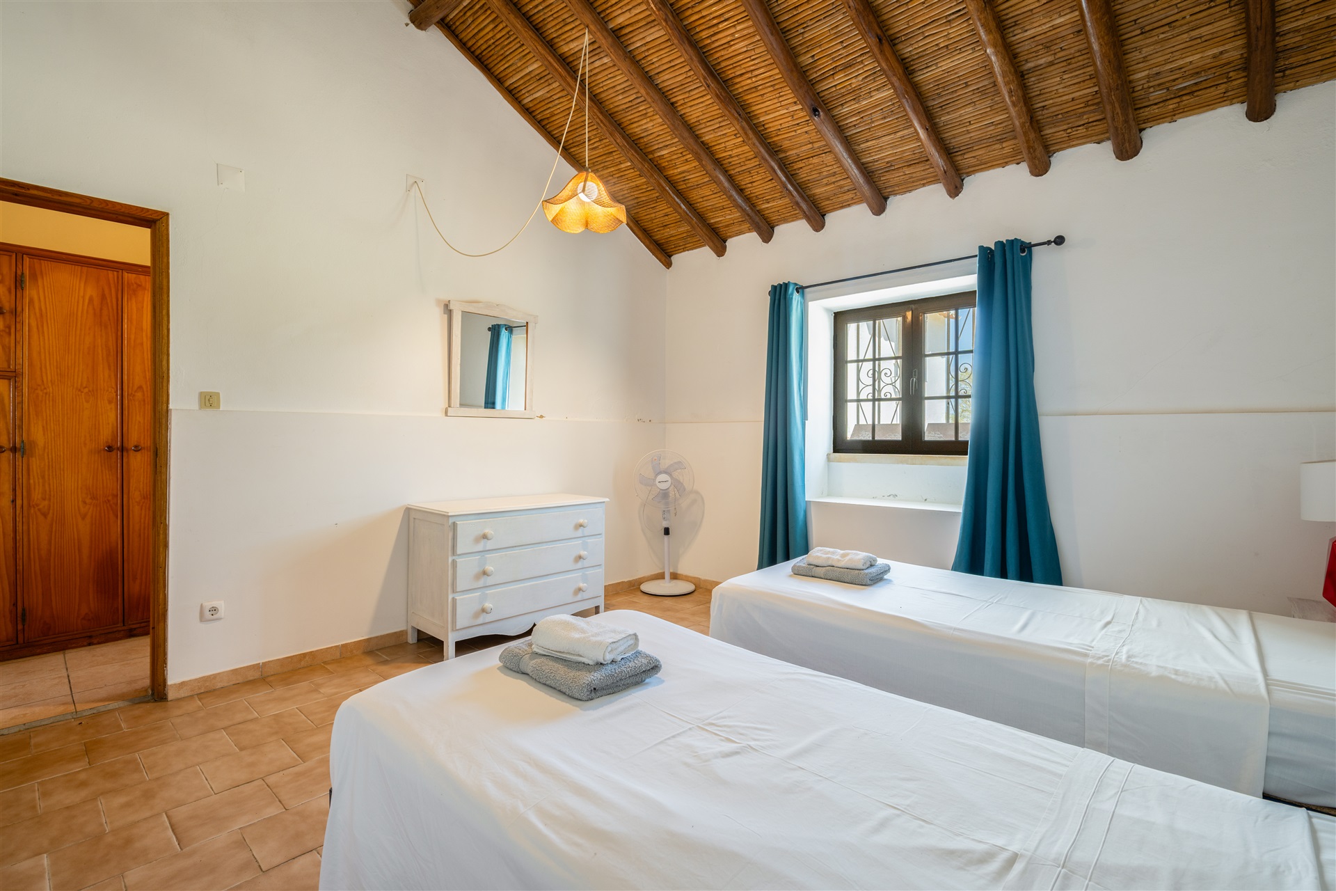  Country Estate, 16 bedrooms, for Sale - 物件實景