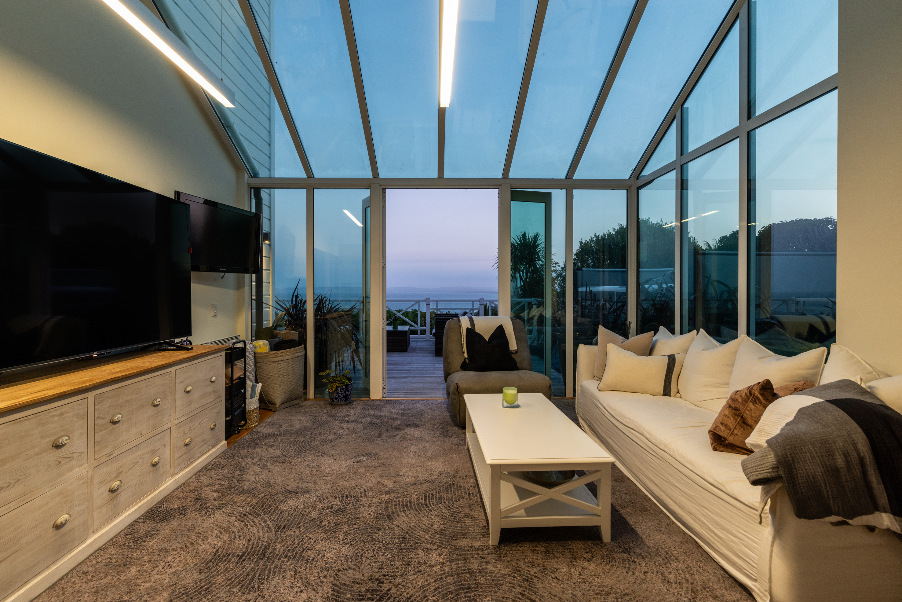  8 Elizabeth Road, Bluff Hill, Napier, New Zealand - 物件實景