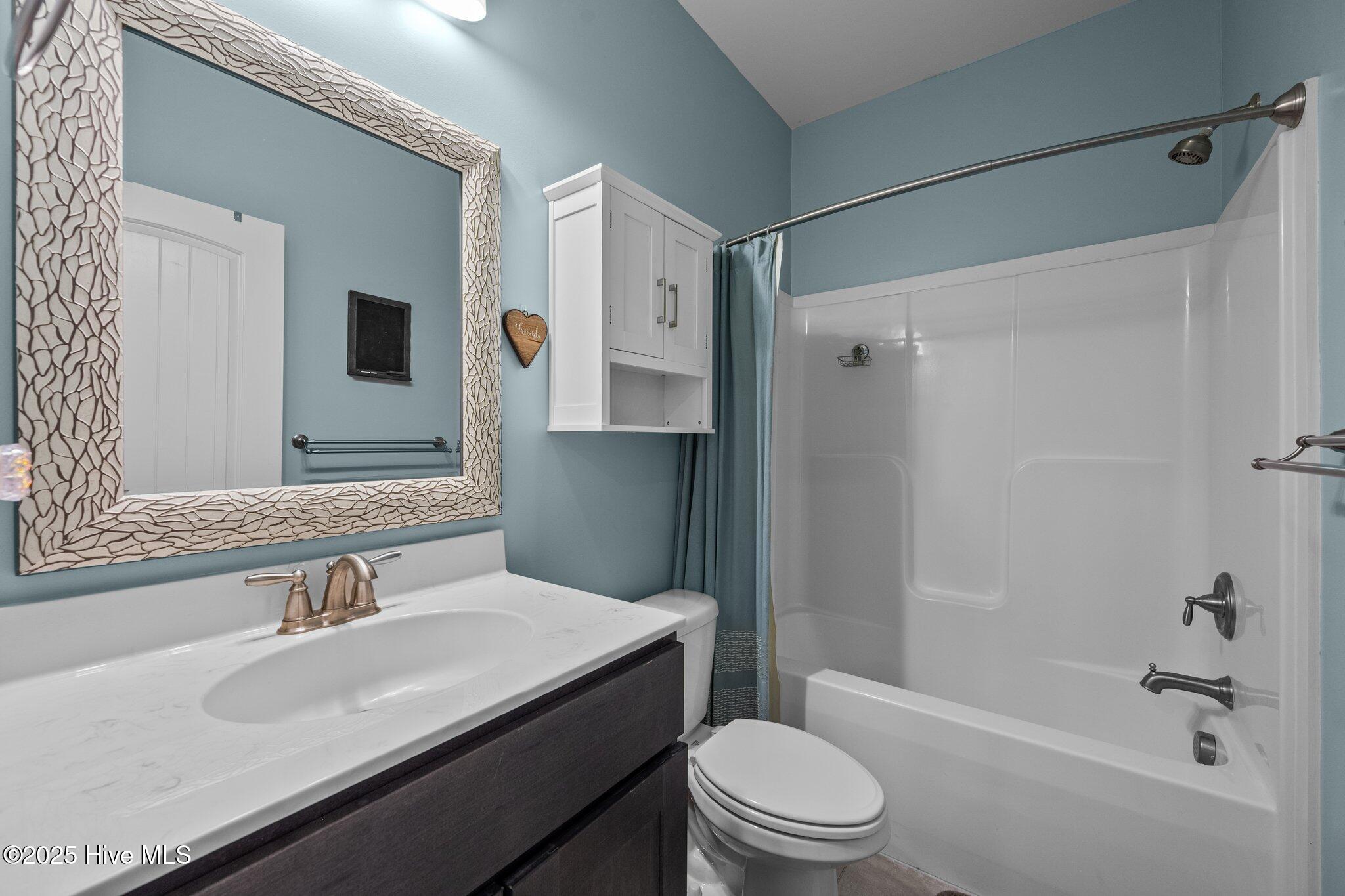 Sneads Ferry, North Carolina, 28460, United States, 3 Bedrooms Bedrooms, ,2 BathroomsBathrooms,Residential,For Sale,1837639