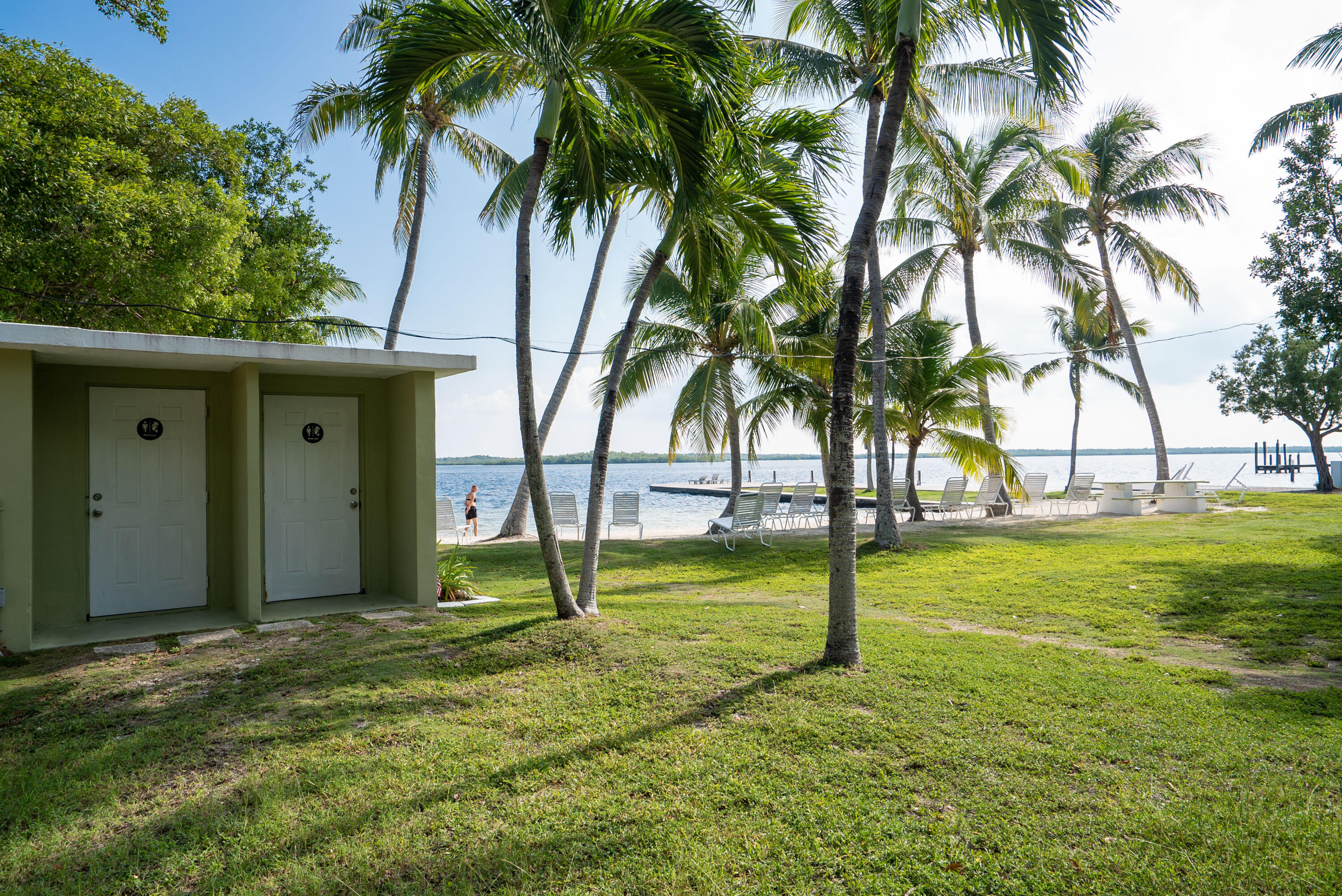 KEY LARGO, Florida, 33037, United States, 3 Bedrooms Bedrooms, ,2 BathroomsBathrooms,Residential,For Sale,1950983