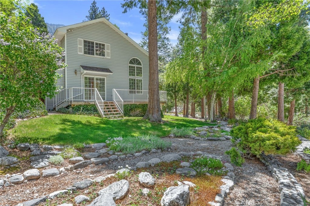 Forest Falls, California, 92339, United States, 2 Bedrooms Bedrooms, ,3 BathroomsBathrooms,Residential,For Sale,1928200
