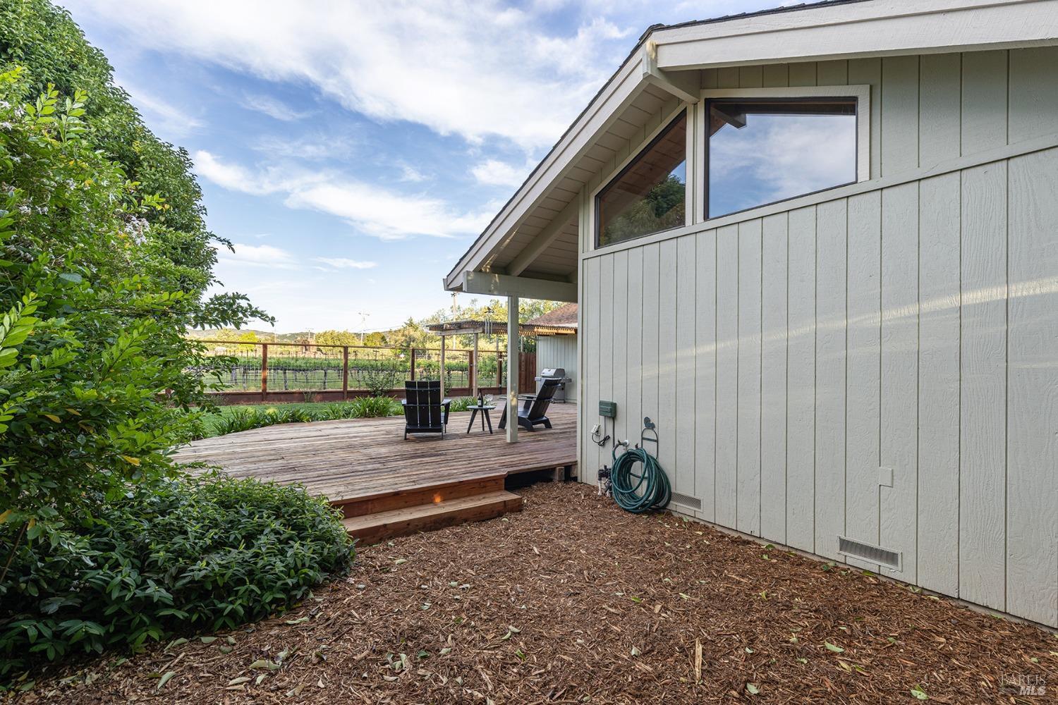 Sonoma, California, 95476, United States, 3 Bedrooms Bedrooms, ,2 BathroomsBathrooms,Residential,For Sale,1798326
