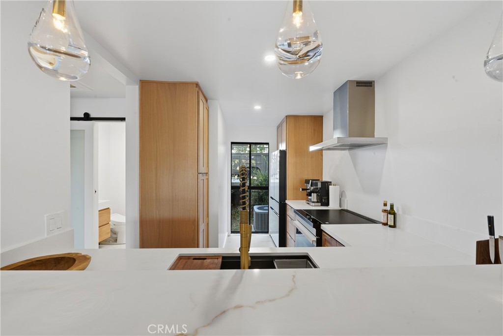 Long Beach, California, 90803, United States, 1 Bedroom Bedrooms, ,1 BathroomBathrooms,Residential,For Sale,2003113